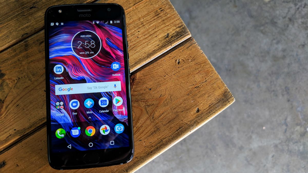 Get the unlocked Motorola Moto X4 for 5, gifts included Motorola moto x4